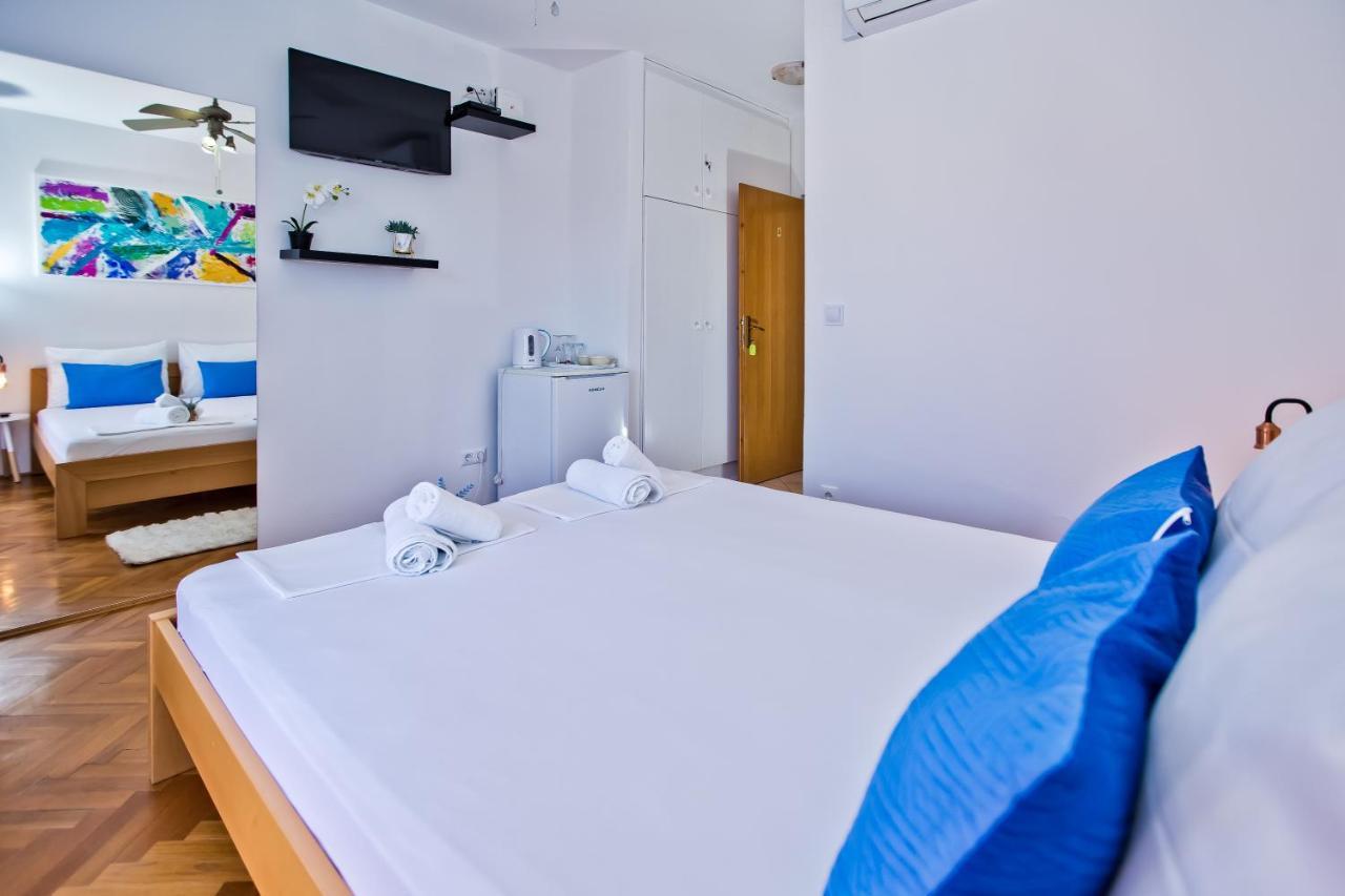 Apartments And Rooms Marija Hvar Town Exterior foto