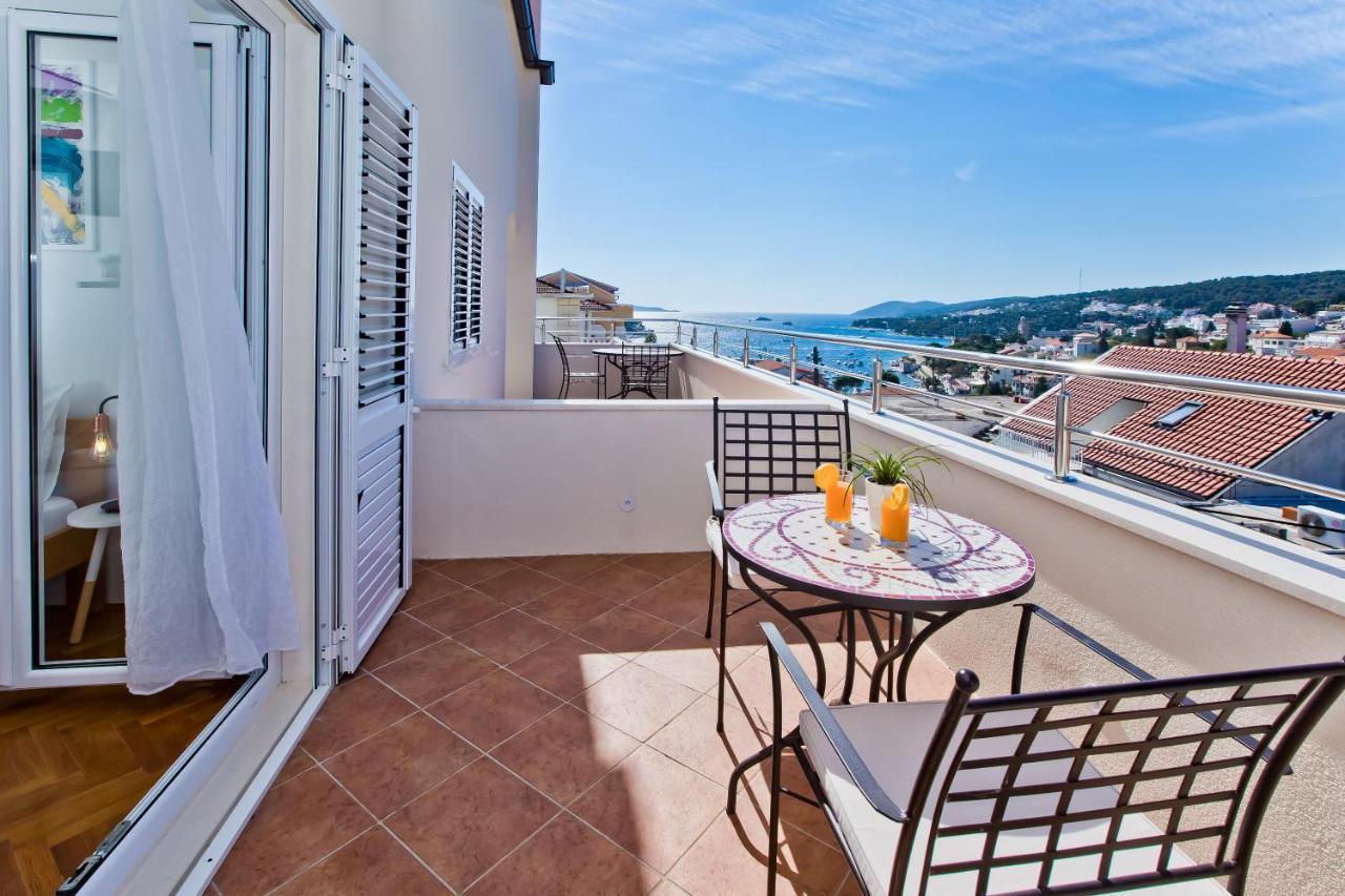Apartments And Rooms Marija Hvar Town Exterior foto